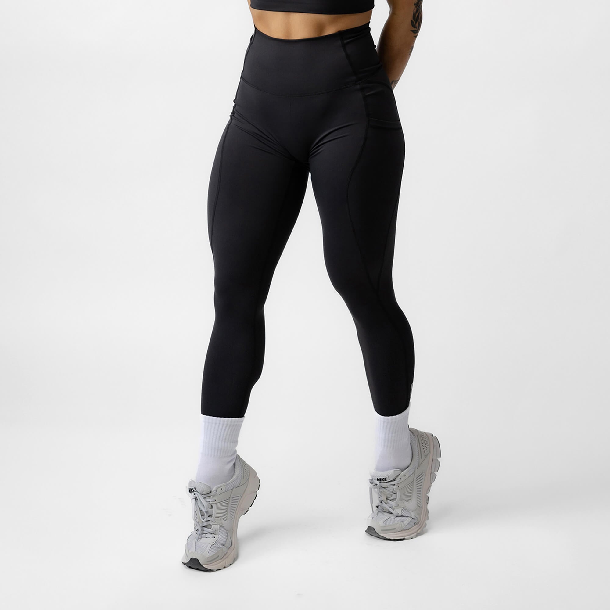Victory Leggings Black1