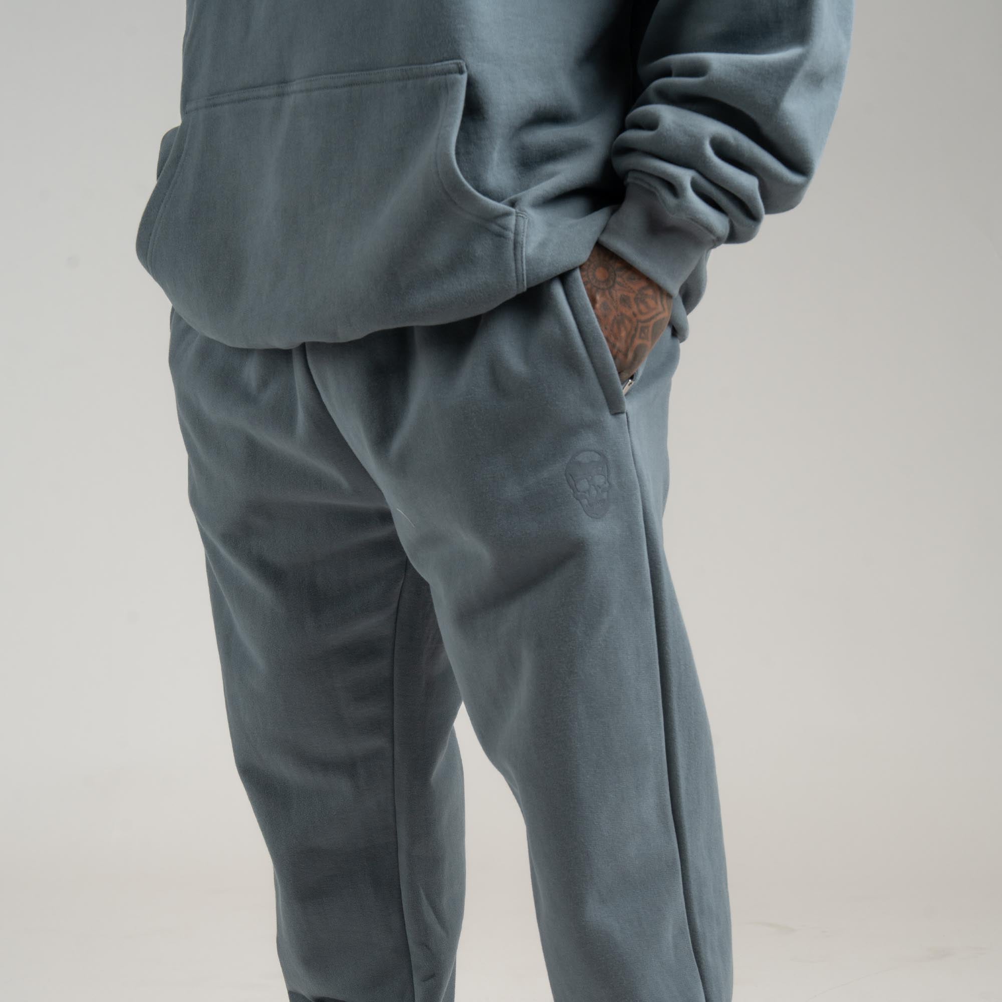 model wearing lake heavyweight joggers