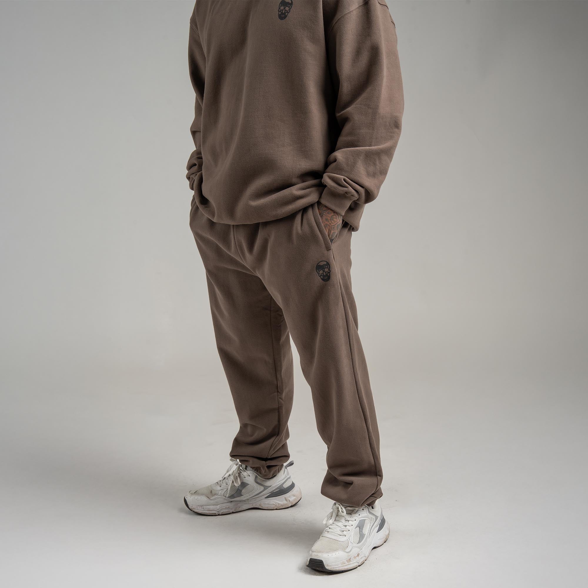 athlete wearing toffee heavyweight set