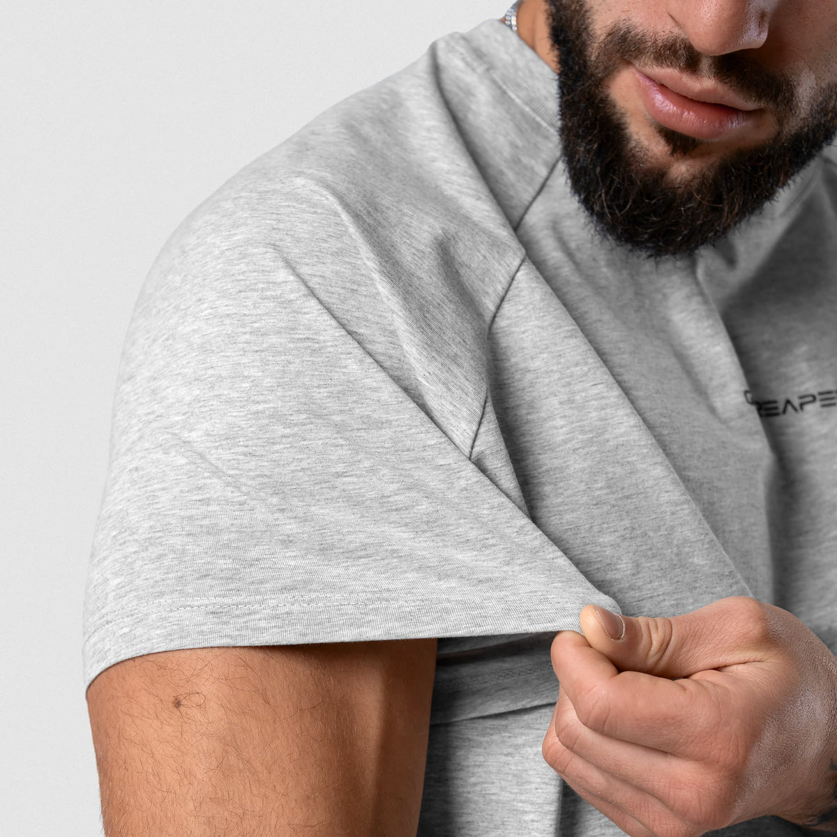 Axis Raglan Tee - Heather Gray sleeve and fabric detail