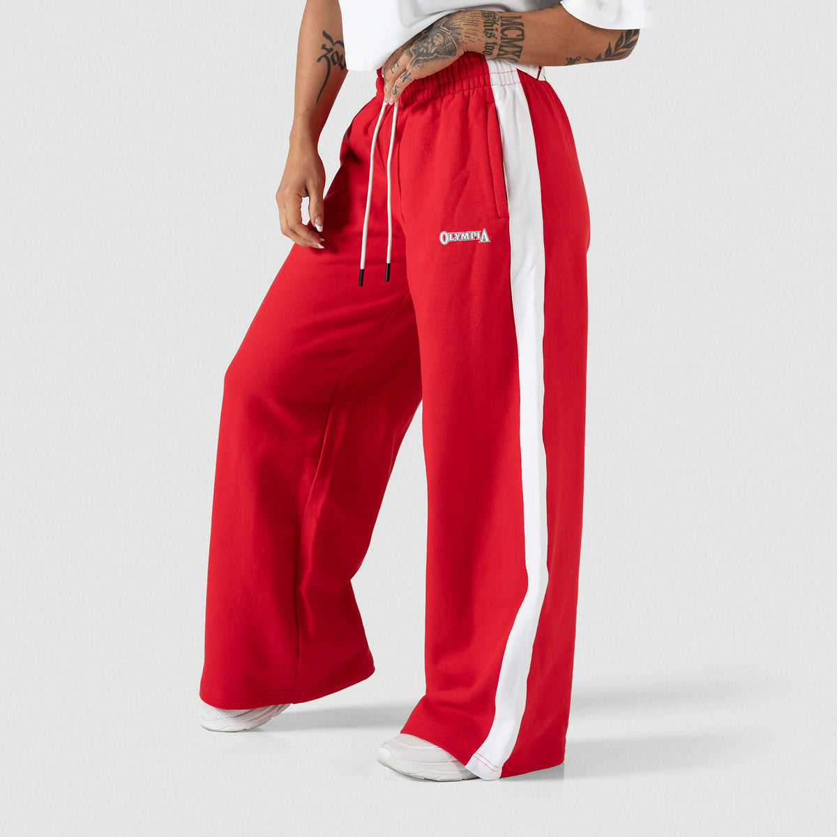 Signature Wide-Leg Jogger