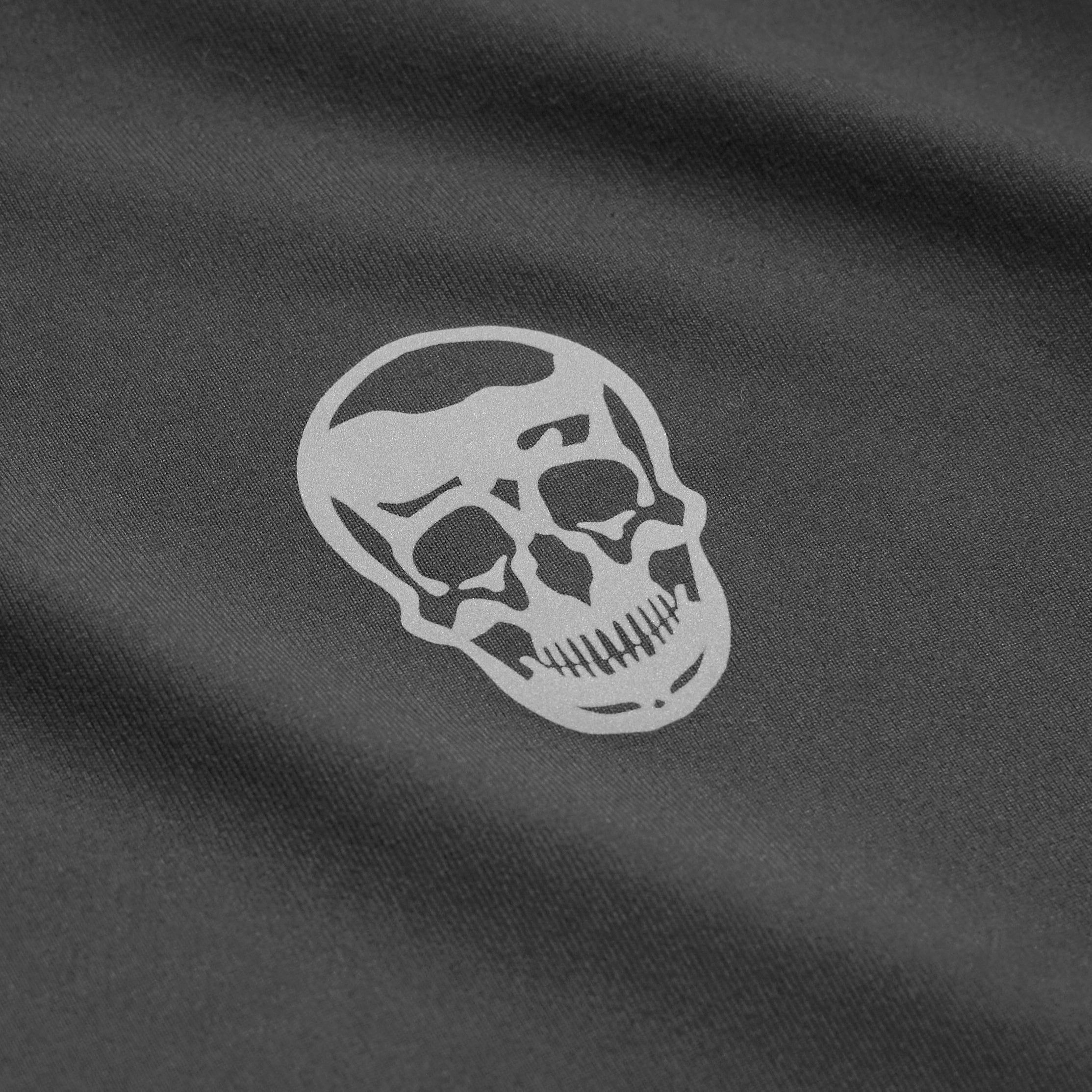 performance tank top obsidian skull